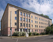 inzwischen Altbau, nach dem Kriege ganz Neu in Chemnitz an der Annenstraße