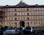 Realgymnasium mit Sternwarte, 1930 in Chemnitz erbaut