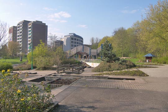 Chemnitzer Neoklassizismus am Bankgebäude Falkeplatz