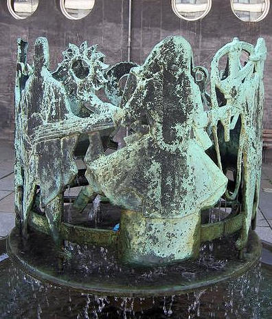 Brunnen Välkerfreundschaft von G. Kohl in Chemnitz